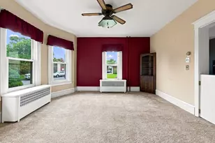 404 N 3rd St, Emmaus, PA 18049 - Photo 9