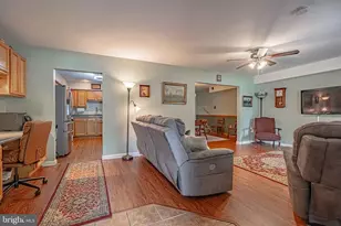 2876 Aronimink Pl, Macungie, PA 18062 - Photo 7