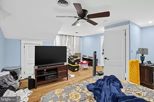 1882 S 2nd St, Allentown, PA 18103 - Photo 21