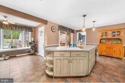 3453 Trexler Boulevard, Allentown, PA 18104 - Photo 7