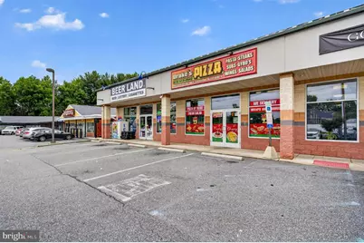 Drakes Pizzeria, Allentown, PA 18109 - Photo 3
