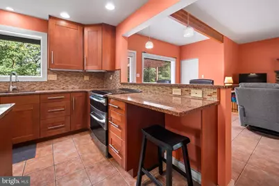 7942 Woodsbluff Run, Fogelsville, PA 18051 - Photo 15