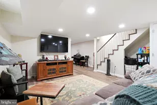 417 S 17th St, Allentown, PA 18104 - Photo 25