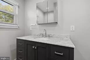 527 N 28th St, Allentown, PA 18104 - Photo 41