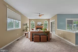 6440 Eichler Cir, Coopersburg, PA 18036 - Photo 7
