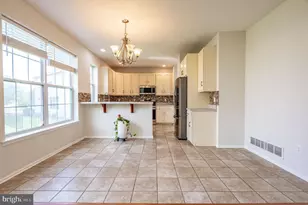 1035 Jervin Dr, Allentown, PA 18104 - Photo 19
