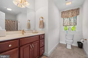 3940 Whitetail Ct, Schnecksville, PA 18078 - Photo 37