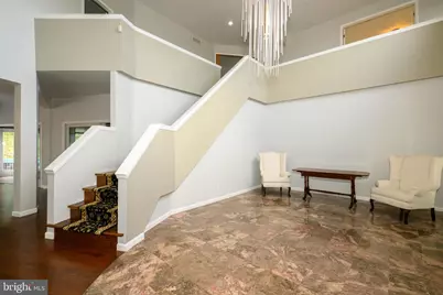 2224 Meadow Brook Drive, Schnecksville, PA 18078 - Photo 5