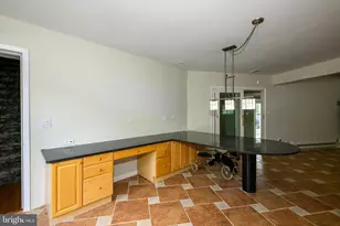 2224 Meadow Brook Dr, Schnecksville, PA 18078 - Photo 21