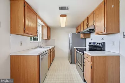 1902 W Walnut Street W, Allentown, PA 18104 - Photo 7