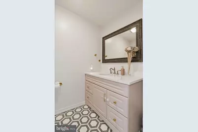 1551 Duxbury Court, Allentown, PA 18104 - Photo 13