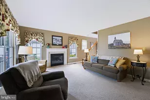 2603 Fieldview Dr, Macungie, PA 18062 - Photo 3