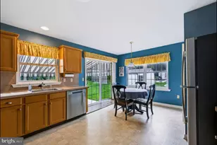 2603 Fieldview Dr, Macungie, PA 18062 - Photo 7