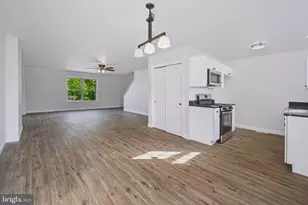 1014 W Tioga St, Allentown, PA 18103 - Photo 9