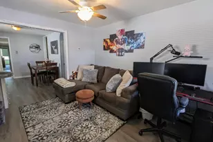 3112 N 2nd St, Whitehall, PA 18052 - Photo 5