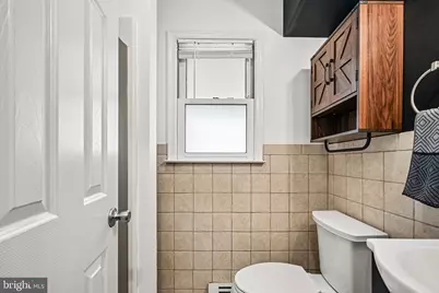 860 N Irving Street, Allentown, PA 18109 - Photo 17