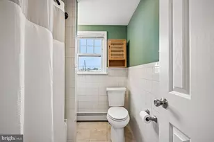 860 N Irving St, Allentown, PA 18109 - Photo 11