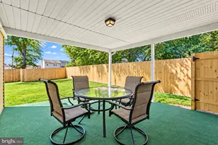 350 Maple St, Whitehall, PA 18052 - Photo 25