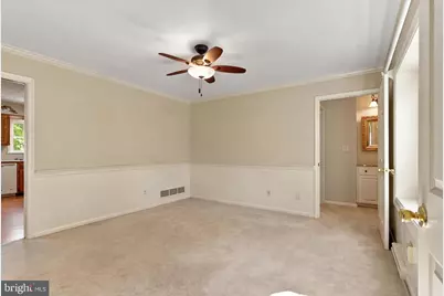 1285 Clearview Circle, Allentown, PA 18103 - Photo 9