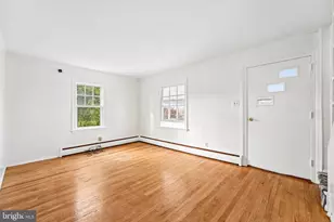 1325 Byfield St, Allentown, PA 18103 - Photo 7