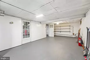 1325 Byfield St, Allentown, PA 18103 - Photo 25