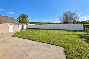 9559 Kings Hwy S, Zionsville, PA 18092 - Photo 15