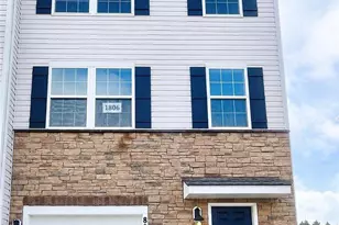 8201 Brodie Ct, Breinigsville, PA 18031 - Photo 1