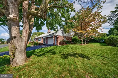619 Parkway Road, Allentown, PA 18104 - Photo 7