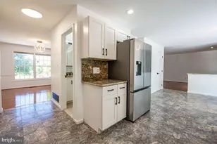932 Pennsylvania St, Whitehall, PA 18052 - Photo 15