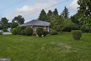 319 S Ott St, Allentown, PA 18104 - Photo 53