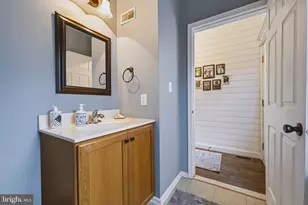 7080 Periwinkle Dr, Macungie, PA 18062 - Photo 21