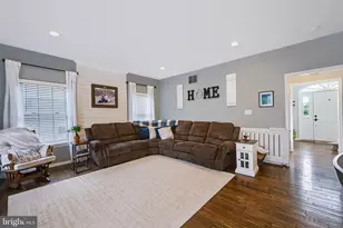 7080 Periwinkle Dr, Macungie, PA 18062 - Photo 7
