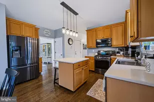 7080 Periwinkle Dr, Macungie, PA 18062 - Photo 15