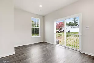 1074 Meadowlark Dr, Fogelsville, PA 18051 - Photo 13