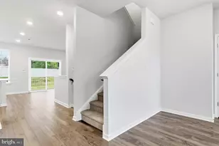 1076 Meadowlark Dr, Fogelsville, PA 18051 - Photo 15