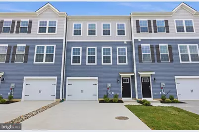1076 Meadowlark Drive, Fogelsville, PA 18051 - Photo 1