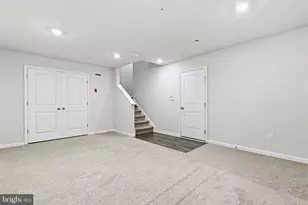 1076 Meadowlark Dr, Fogelsville, PA 18051 - Photo 27