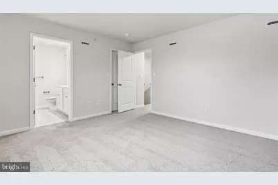 1076 Meadowlark Drive, Fogelsville, PA 18051 - Photo 17