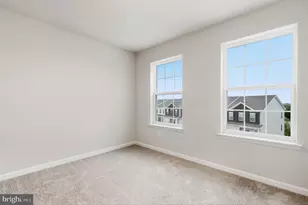 1076 Meadowlark Dr, Fogelsville, PA 18051 - Photo 21