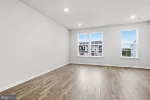 1078 Meadowlark Dr, Fogelsville, PA 18051 - Photo 5