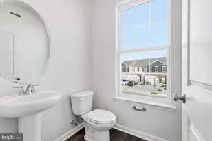 1082 Meadowlark Dr, Fogelsville, PA 18051 - Photo 15