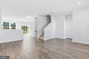 1084 Meadowlark Dr, Fogelsville, PA 18051 - Photo 5