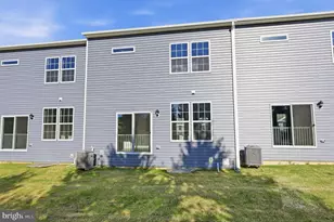1084 Meadowlark Dr, Fogelsville, PA 18051 - Photo 31