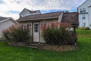 3223 Flatrock Dr, Whitehall, PA 18052 - Photo 31