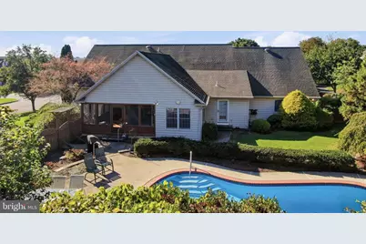 5730 Ricky Ridge Trl, Orefield, PA 18069 - Photo 17