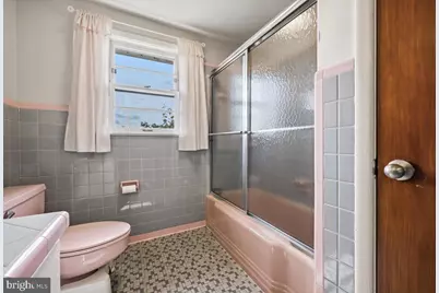 808 Jefferson Street, Whitehall, PA 18052 - Photo 25