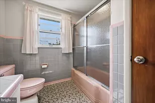 808 Jefferson St, Whitehall, PA 18052 - Photo 25