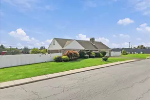 808 Jefferson St, Whitehall, PA 18052 - Photo 5