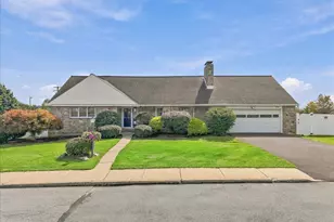 808 Jefferson St, Whitehall, PA 18052 - Photo 1