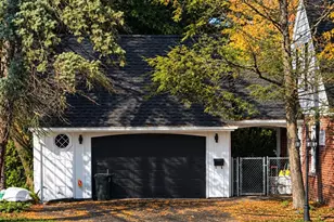 1258 S Jefferson St, Allentown, PA 18103 - Photo 3
